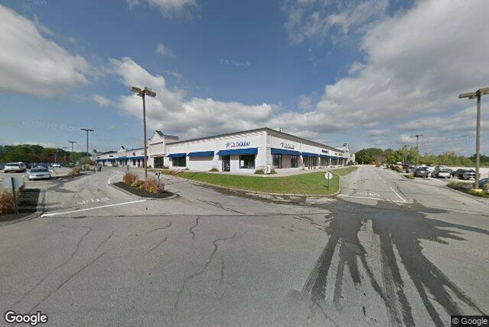Photo 12 of 96 Daniel Webster Hwy