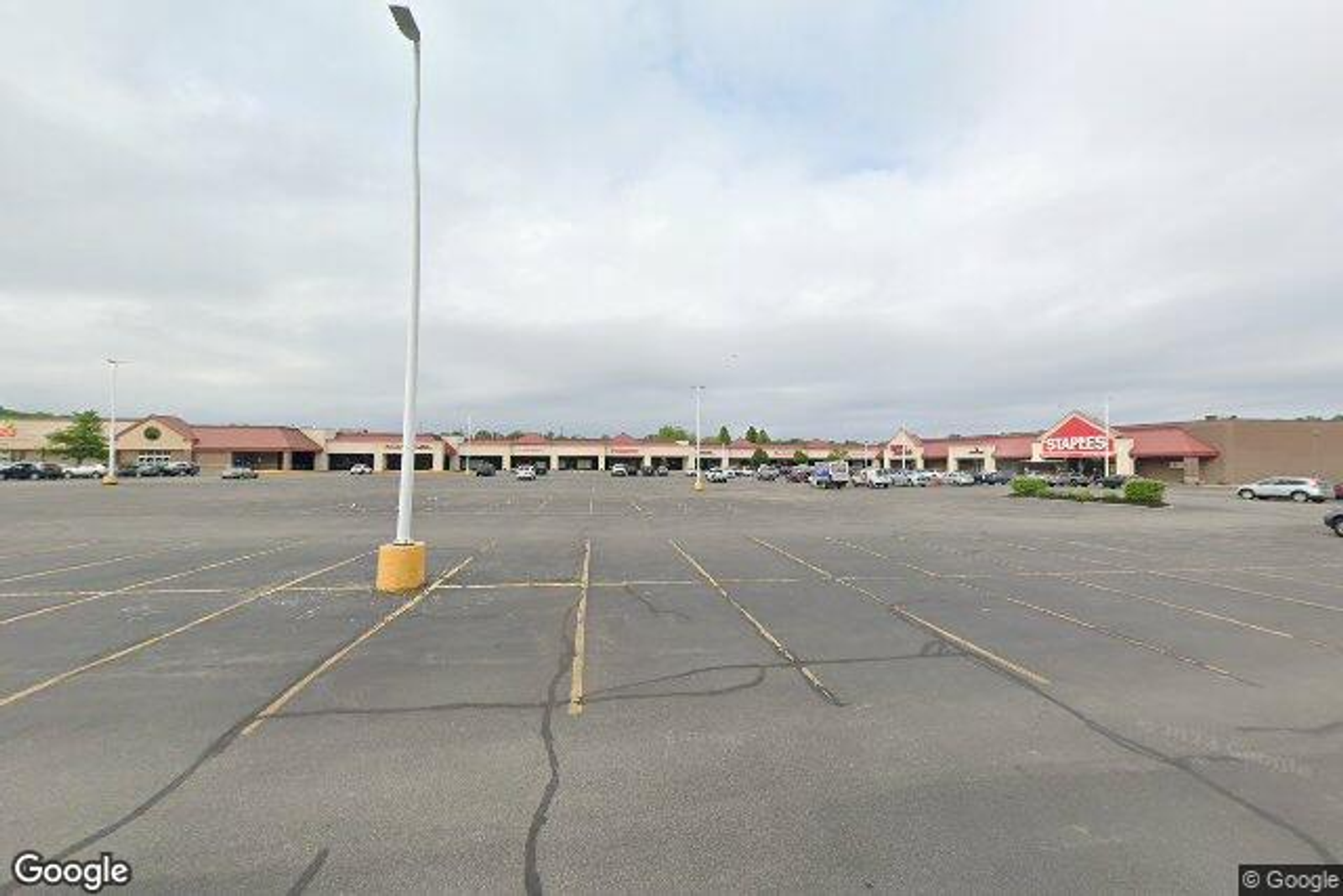 Photo 4 of Harbor Plaza