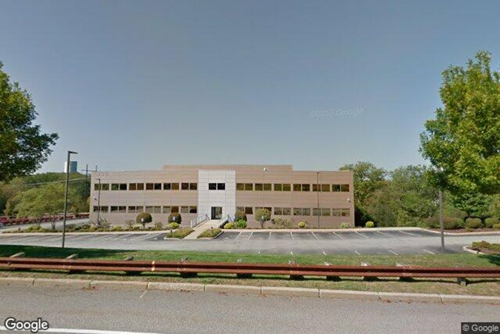 Photo 6 of 1300 Highland Corporate Dr