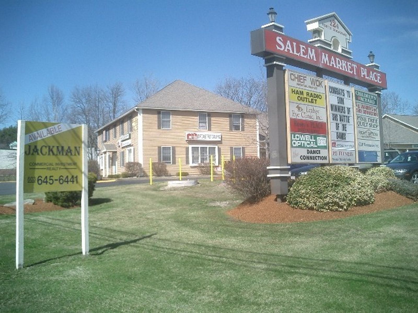 Photo 3 of 224 North Broadway