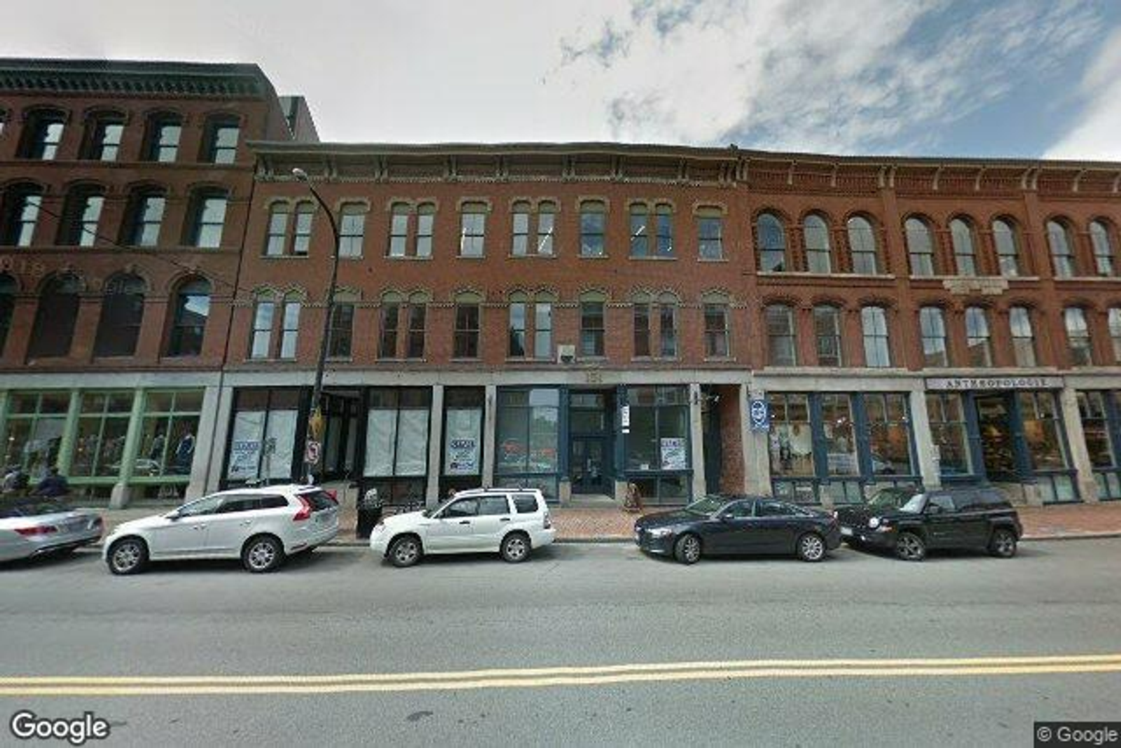 Photo 4 of 66 Pearl St 