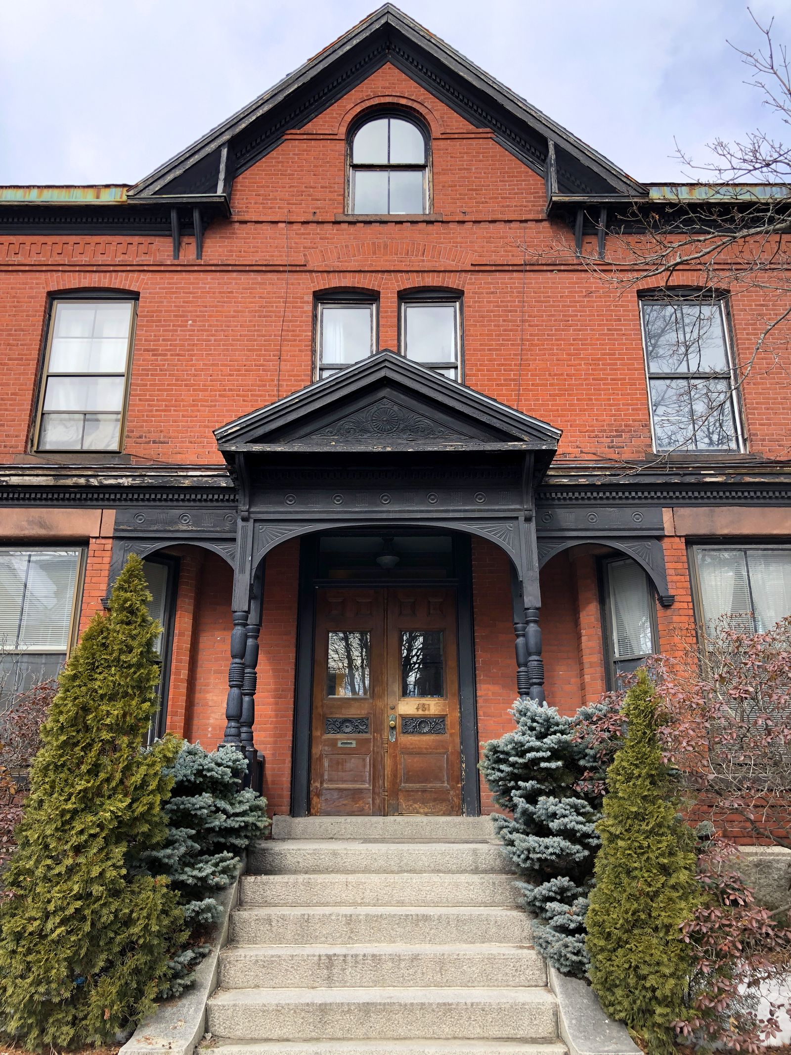 Photo 3 of 481 Cumberland Ave
