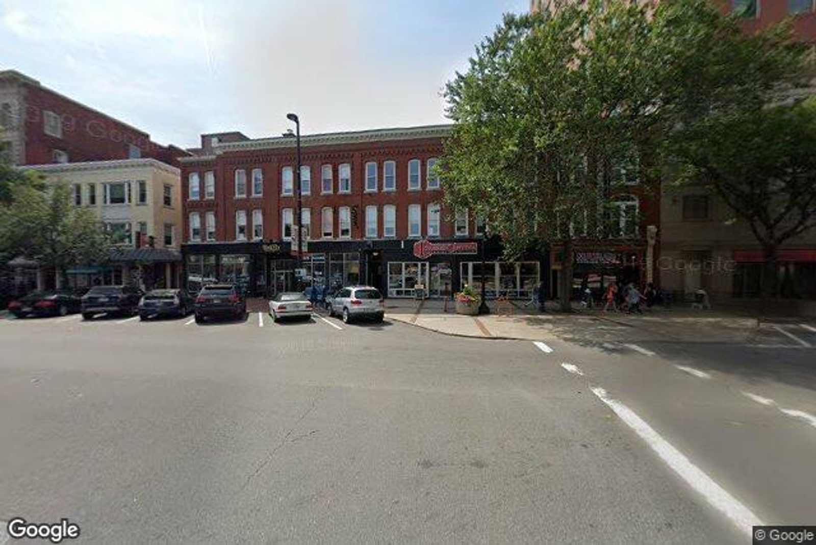 Photo 4 of 848 Elm St.
