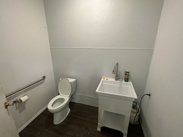 5800 Post Road Industrial