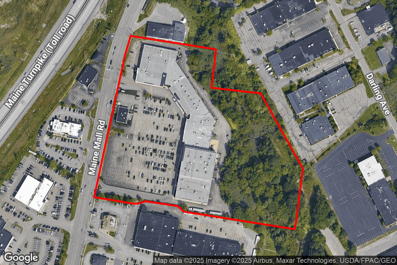 Photo 3 of 198 Maine Mall Rd 