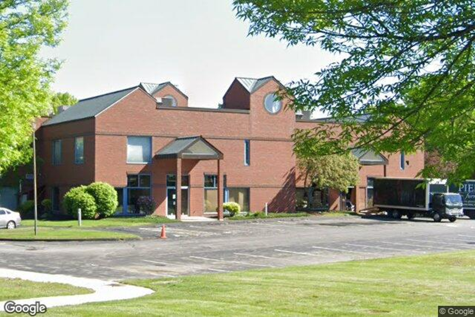 Photo 5 of 600 Roundwood Drive