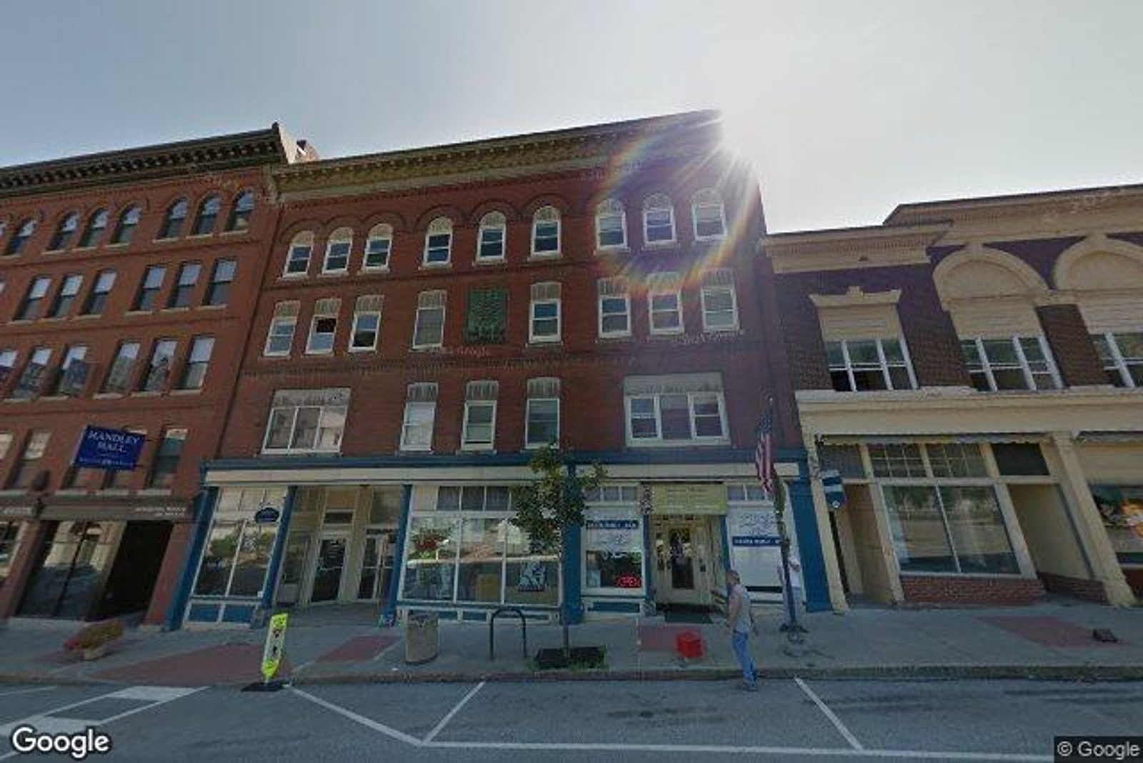 Photo 2 of 333 Water Street